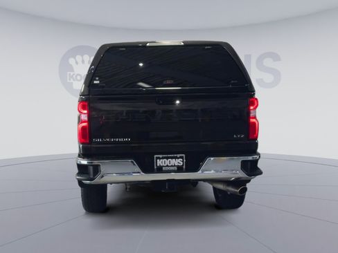 Used 2020 Chevrolet Silverado 2500 LTZ AWD/4WD image 8