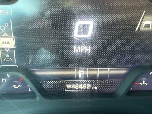 Used 2025 RAM 1500 Big Horn AWD/4WD image 24