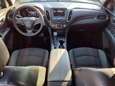 Used 2024 Chevrolet Equinox RS image 15