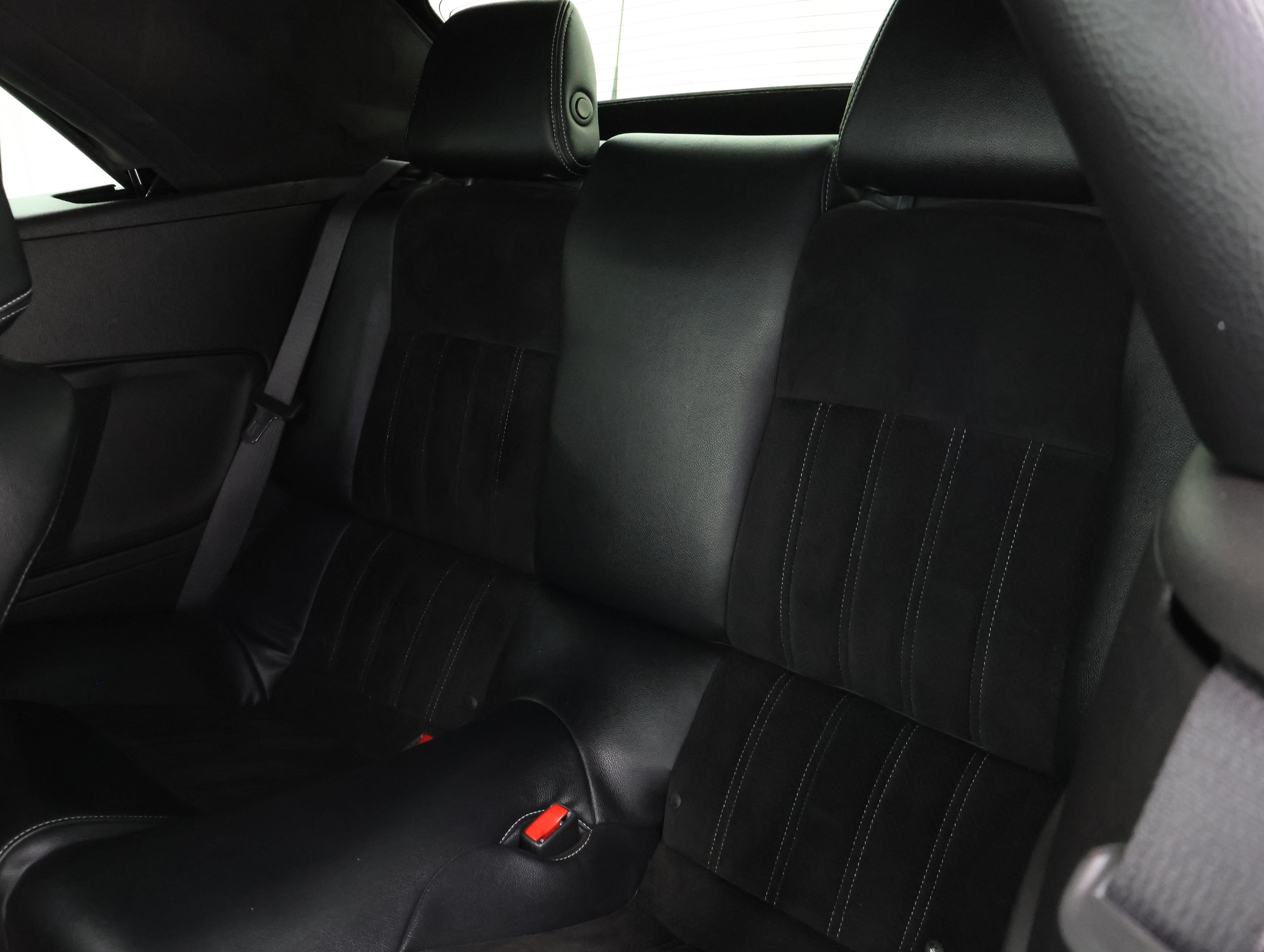 Used 2013 Ford Mustang GT Premium RWD image 9