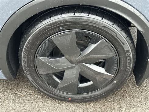 Used 2026 Toyota Prius Plug-In Hybrid image 5