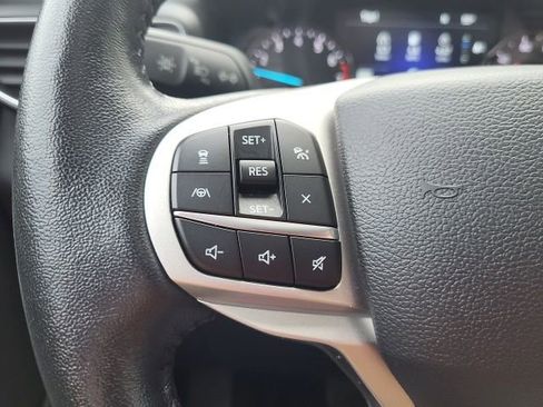 Certified 2023 Ford Explorer XLT w/ Equipment Group 202A image 24