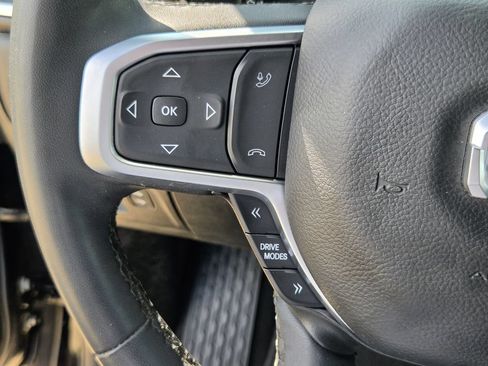 Used 2025 RAM 1500 Big Horn AWD/4WD image 23