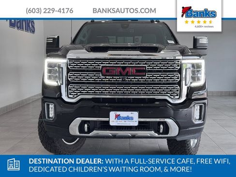 Used 2022 GMC Sierra 2500 Denali AWD/4WD image 3