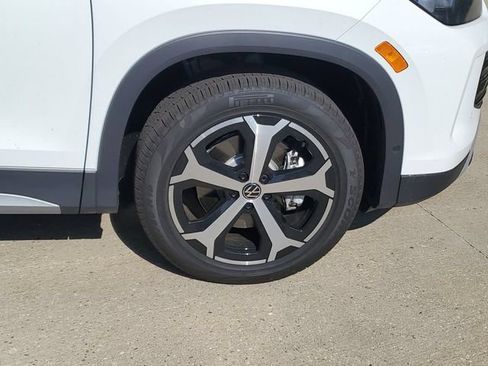 New 2026 Volkswagen Tiguan SE AWD/4WD image 6