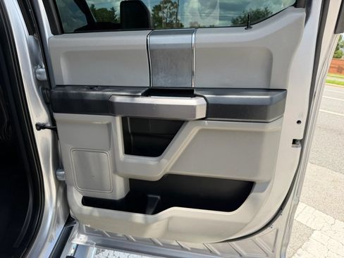 Used 2020 Ford F250 XLT w/ XLT Premium Package AWD/4WD image 40