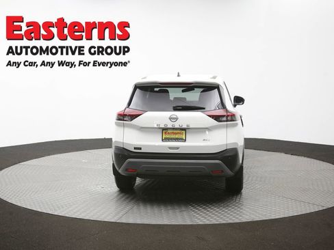 Used 2023 Nissan Rogue S AWD/4WD image 37