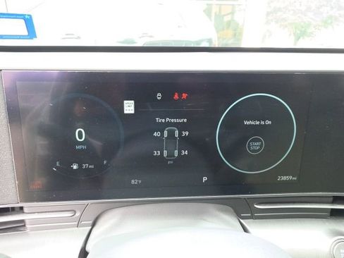 Used 2024 Hyundai Kona Limited FWD image 9