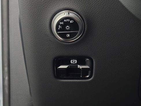 New 2026 Mercedes-Benz GLC 300 4MATIC image 23