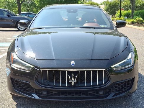 Used 2018 Maserati Ghibli S GranLusso image 2