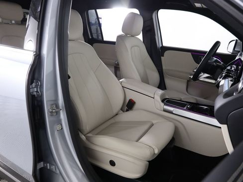 Certified 2026 Mercedes-Benz GLB 250 4MATIC image 63