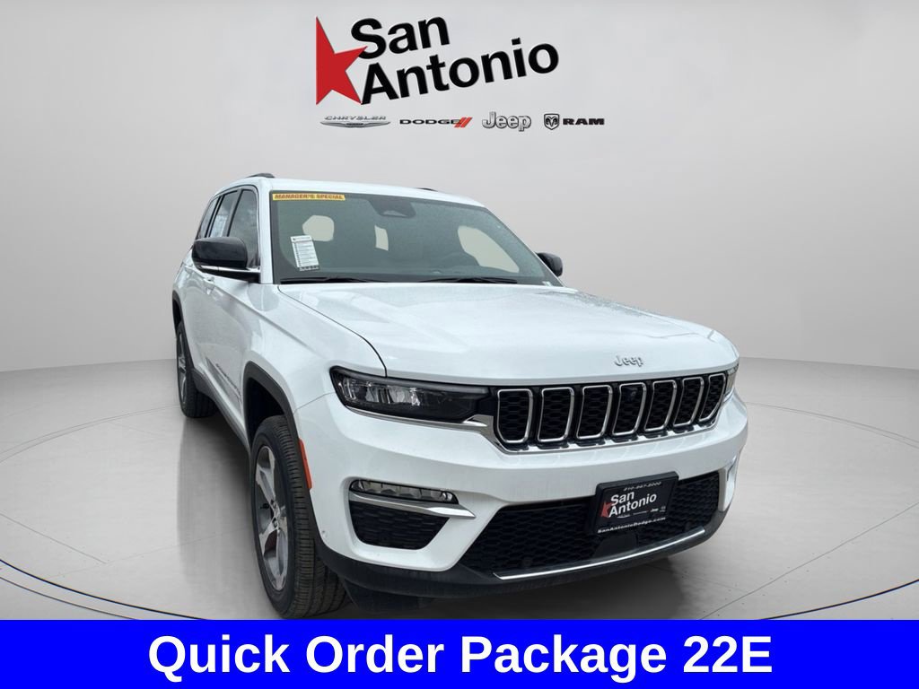 New 2025 Jeep Grand Cherokee Limited RWD image 3