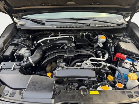 Certified 2022 Subaru Crosstrek 2.5i Limited w/ Moonroof Package 2 image 18