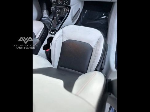 Used 2018 Jeep Compass Limited w/ Navigation Group image 36