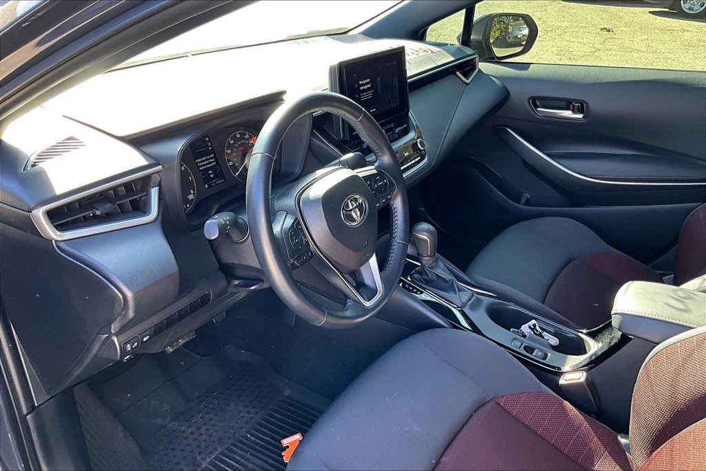 Used 2024 Toyota Corolla SE w/ SE Premium Package FWD image 8