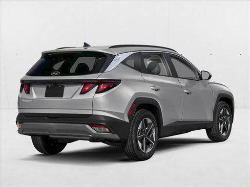 New 2026 Hyundai Tucson SEL Plus FWD image 2