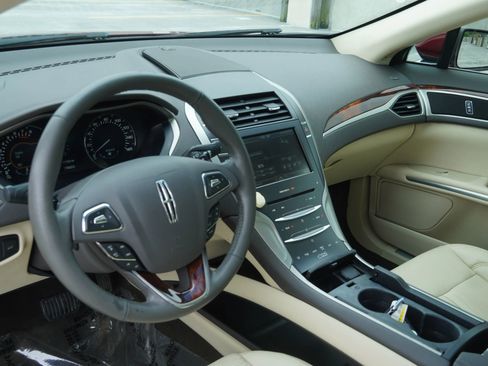 Used 2014 Lincoln MKZ AWD w/ Equipment Group 102A Reserve image 12