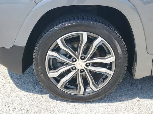 Used 2019 GMC Terrain Denali w/ Driver Alert Package II AWD/4WD image 9