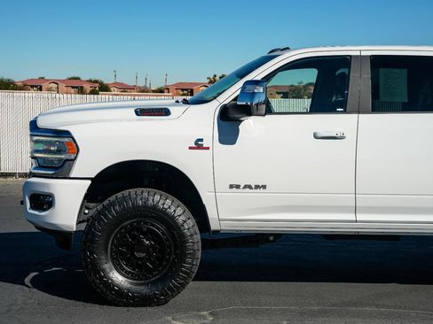 Used 2024 RAM 2500 Laramie w/ Safety Group image 3