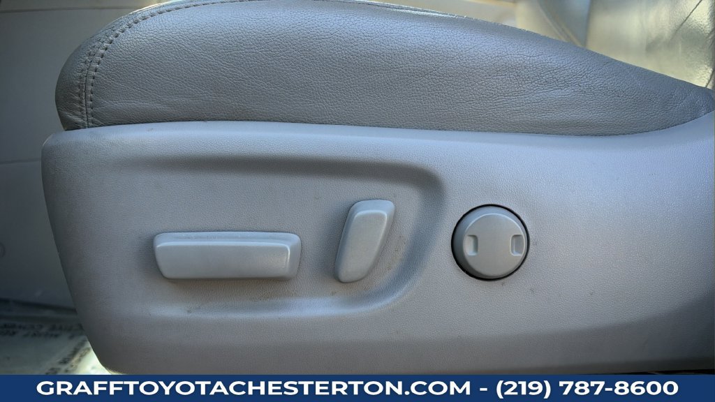 Used 2016 Toyota Sienna XLE FWD image 15