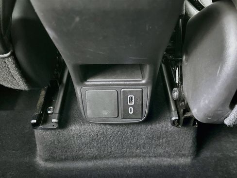 Used 2025 Buick Encore GX Preferred FWD image 28