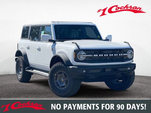 New 2025 Ford Bronco Outer Banks w/ Sasquatch Package image 1