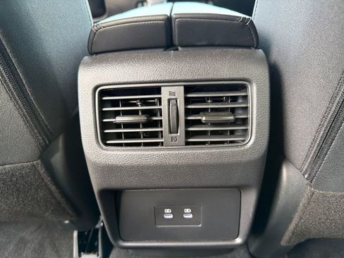 Certified 2026 Nissan Rogue SV image 22