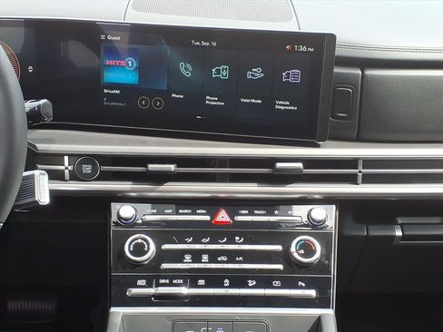 New 2026 Hyundai Santa Fe SE image 8