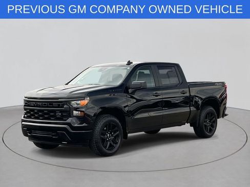 Used 2024 Chevrolet Silverado 1500 Custom w/ Dark Appearance Package AWD/4WD image 1