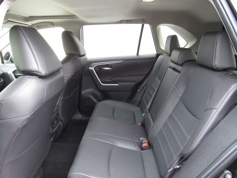 Certified 2025 Toyota RAV4 XLE Premium AWD/4WD image 16
