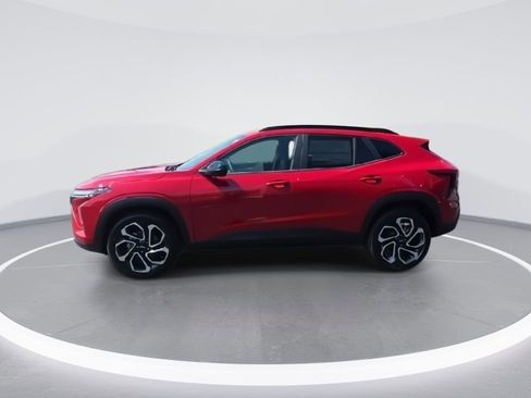 New 2026 Chevrolet Trax RS w/ Driver Confidence Package FWD image 4