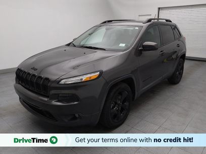 Used 2018 Jeep Cherokee Latitude w/ Altitude Package