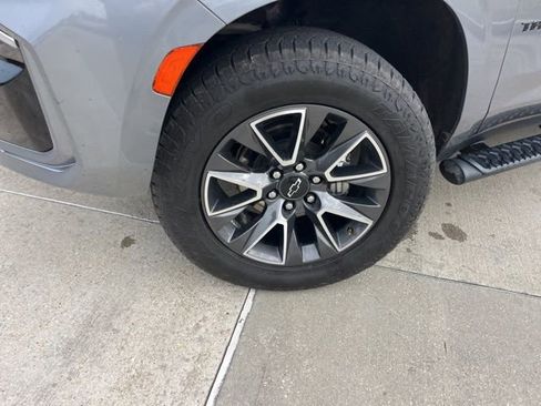 Used 2022 Chevrolet Tahoe Z71 w/ Luxury Package image 38