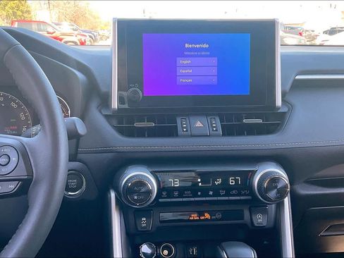 Used 2025 Toyota RAV4 XLE Premium image 5