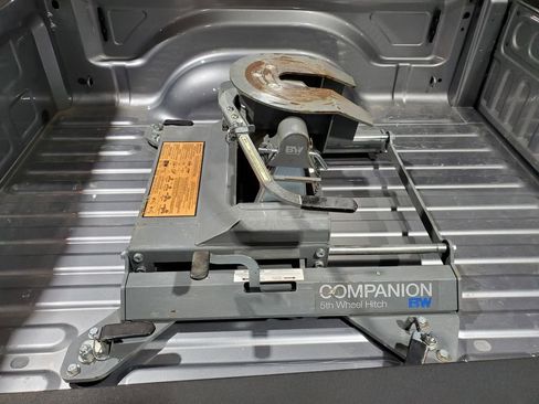 Used 2024 RAM 2500 Tradesman w/ Chrome Appearance Group image 47