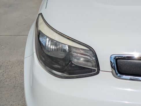 Used 2016 Kia Soul FWD image 7