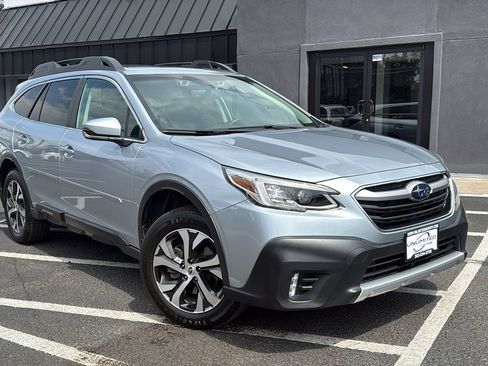 Used 2022 Subaru Outback Limited AWD/4WD image 1