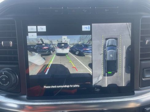 Used 2022 Ford F150 Lariat image 13