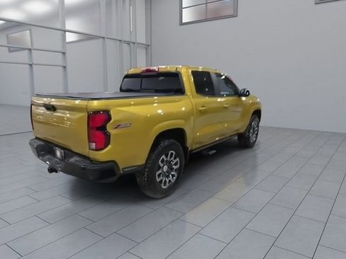 Used 2023 Chevrolet Colorado Z71 w/ Z71 Convenience Package 2 image 8