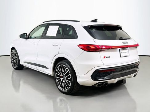 Used 2025 Audi SQ5 Premium Plus w/ Premium Plus Package image 5