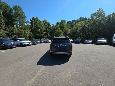 New 2026 Hyundai Palisade Limited image 17