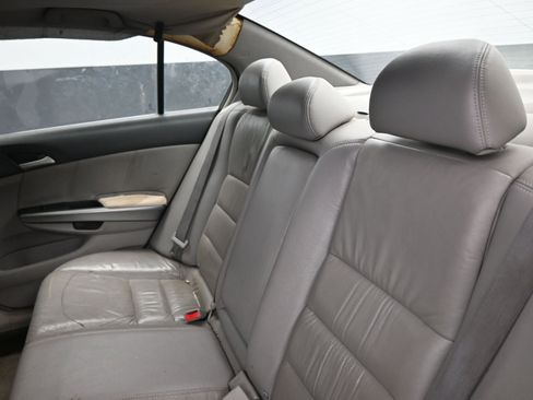 Used 2009 Honda Accord EX-L image 16