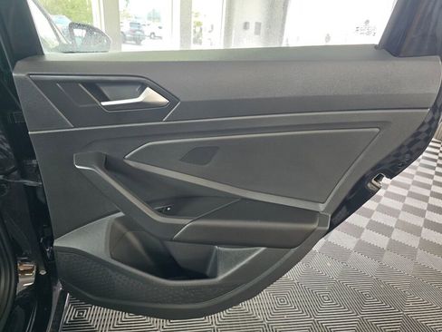 Used 2025 Volkswagen Jetta Sport image 41