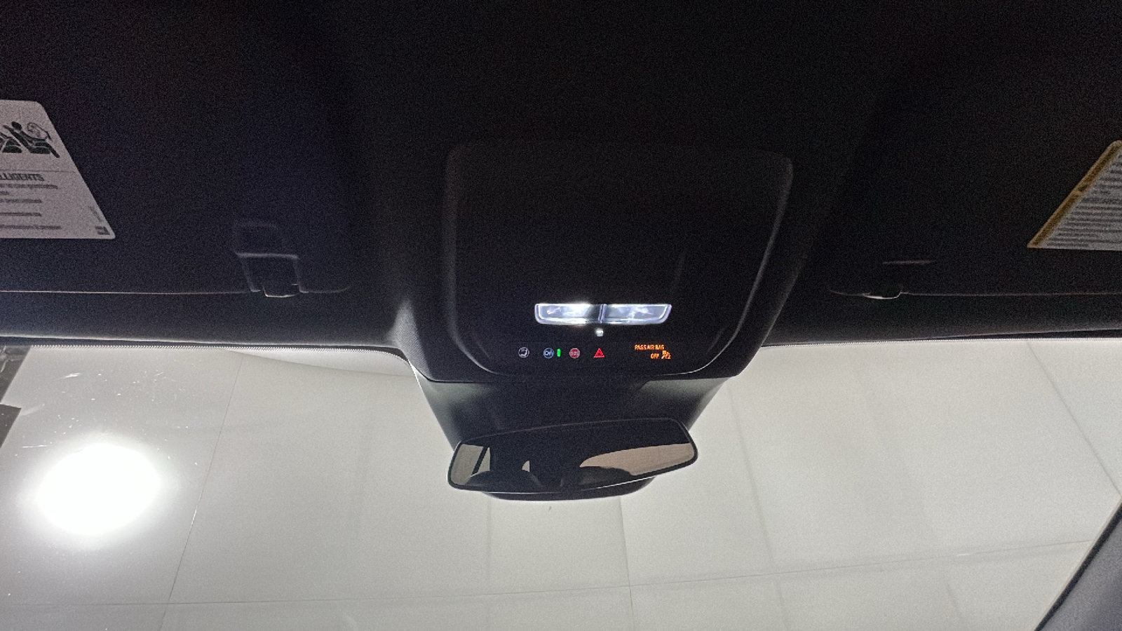 Used 2024 Chevrolet Blazer EV LT AWD/4WD image 29