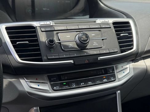 Used 2015 Honda Accord LX image 16