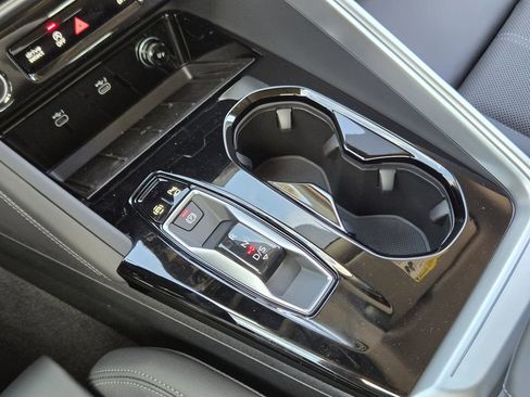 New 2025 Audi Q5 Premium Plus image 23