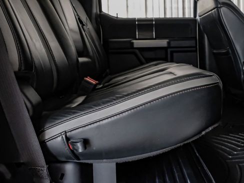 Used 2019 Ford F250 Platinum w/ Platinum Ultimate Package image 34