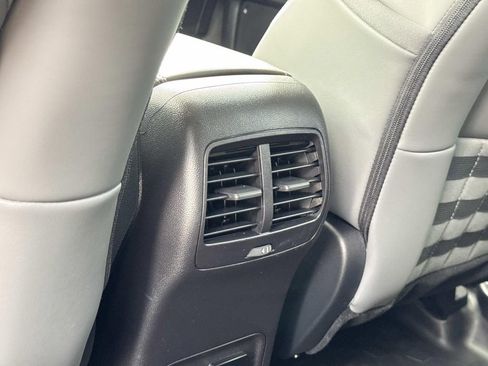 Used 2025 Ford Bronco Sport Badlands image 24