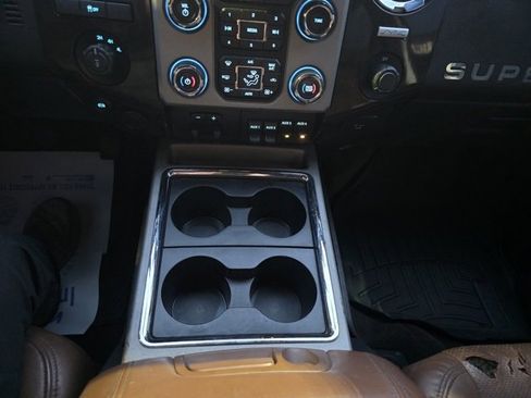 Used 2015 Ford F250 Platinum image 21