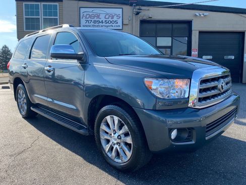 Used 2008 Toyota Sequoia Limited image 49